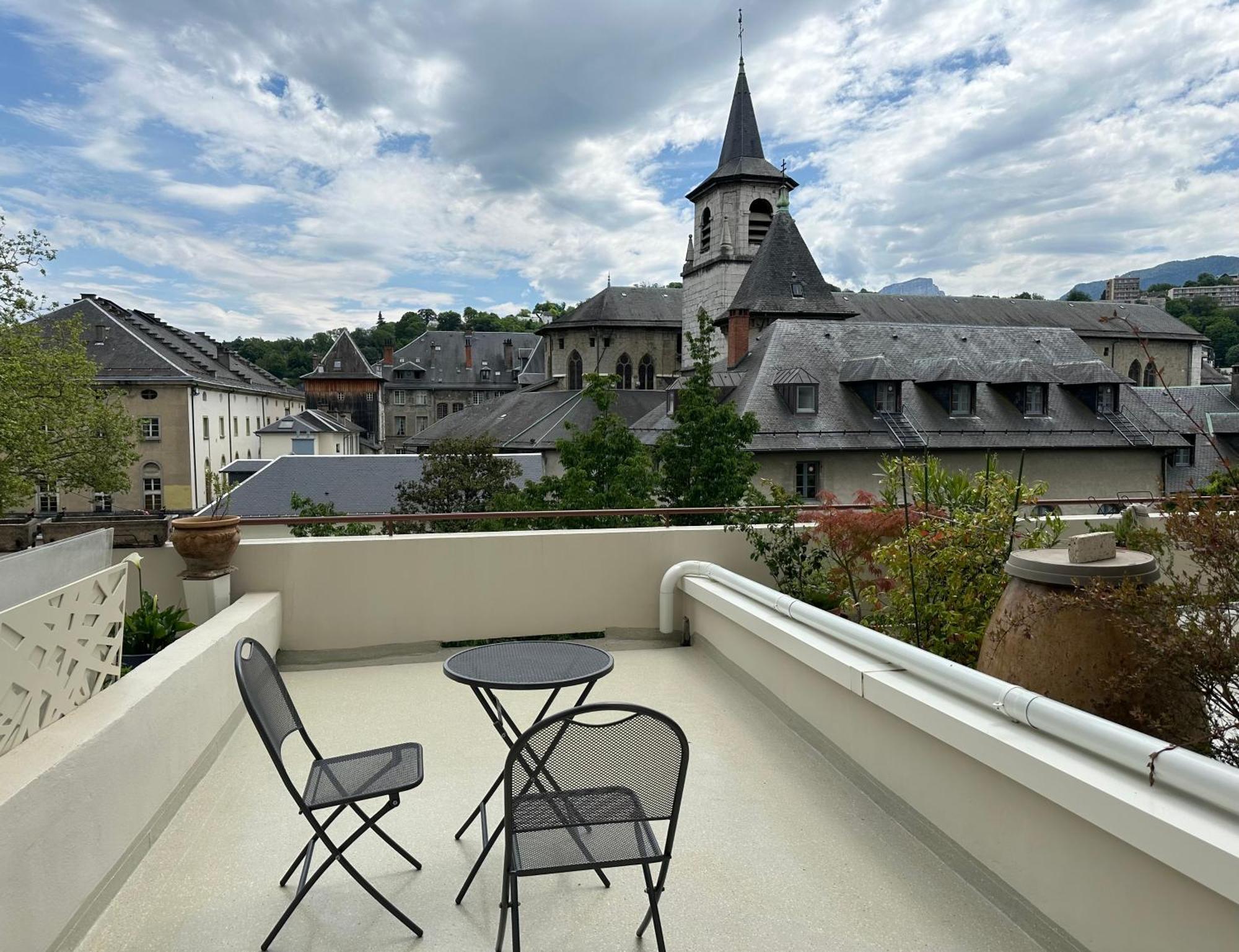 Апартаменти Ma Terrasse Sur Le Musee Шамбері Екстер'єр фото
